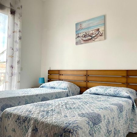 Casa Vacanze Luna بولا المظهر الخارجي الصورة