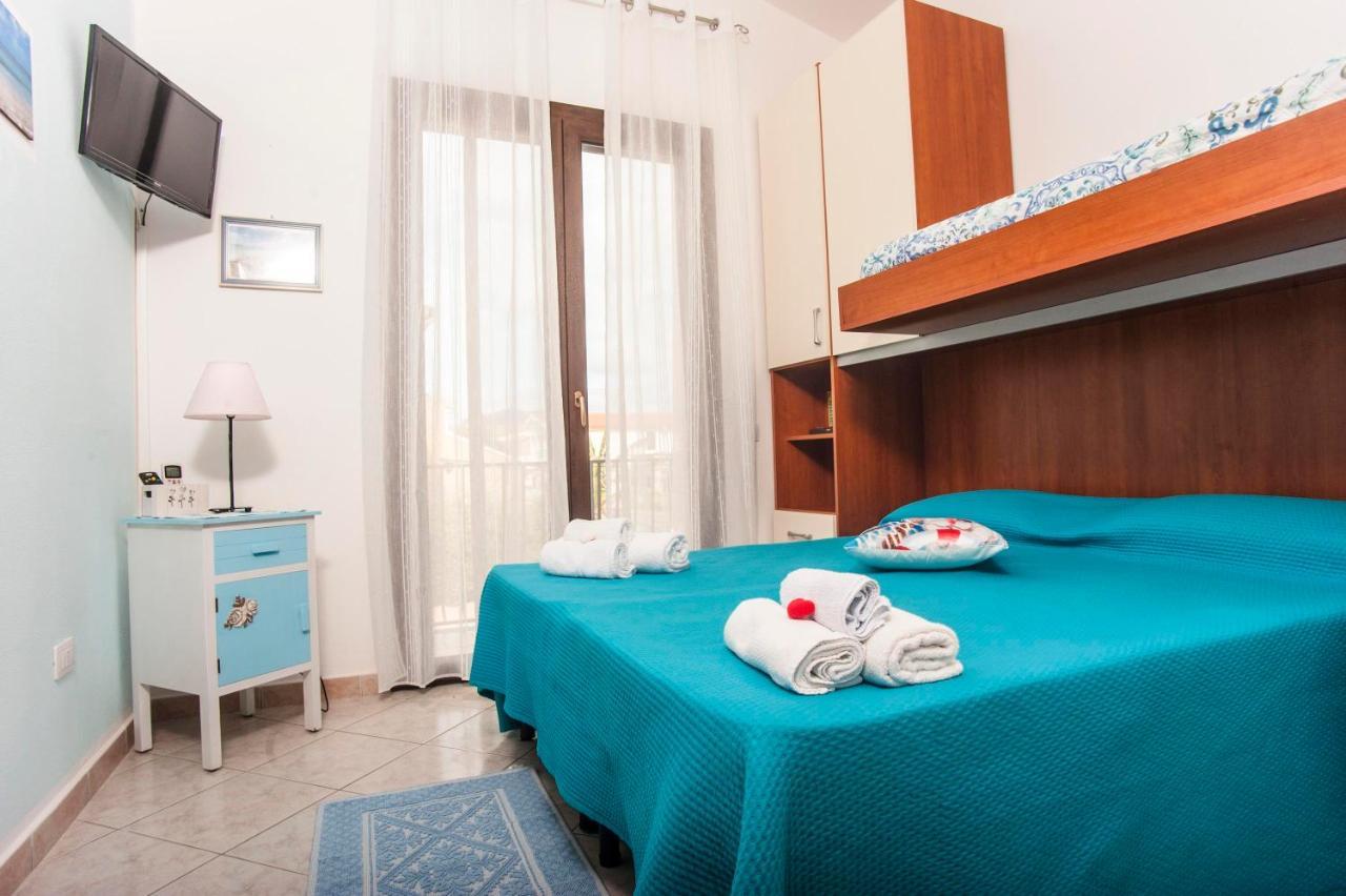 Casa Vacanze Luna بولا المظهر الخارجي الصورة